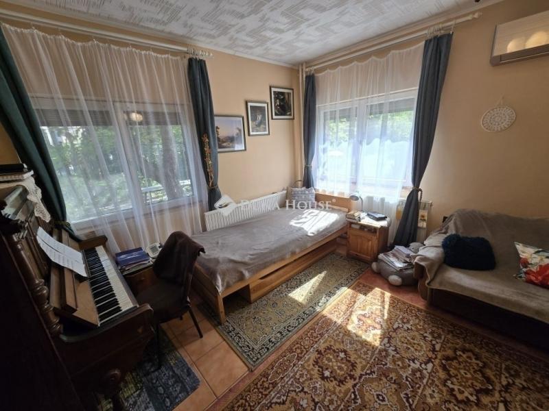 Eladó családi ház Albertirsa