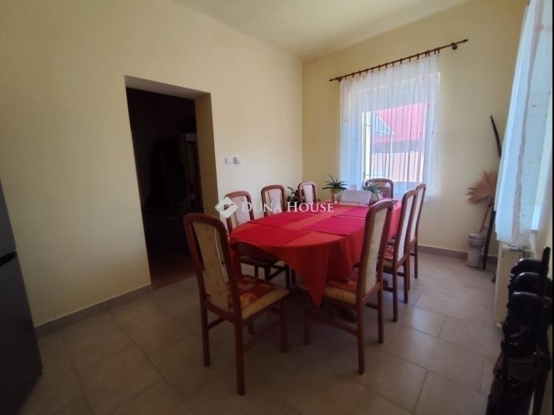 Eladó családi ház Dunavarsány