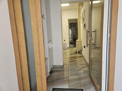 Eladó családi ház Győr