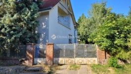 Eladó családi ház Pécs