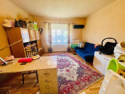 Eladó családi ház Debrecen