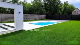 Eladó családi ház Balatonkenese Balatonakarattya