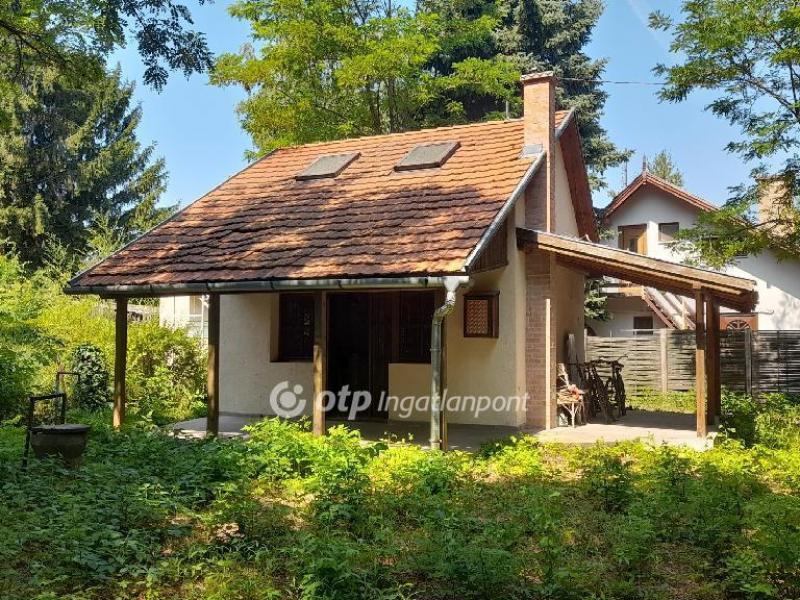 Eladó nyaraló Szigetmonostor