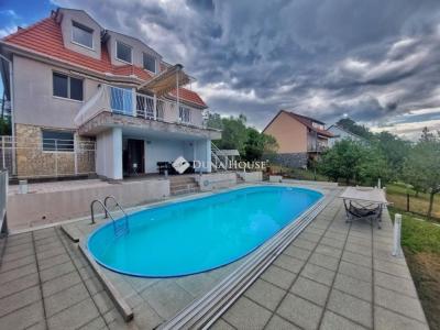Eladó ikerház Szentendre
