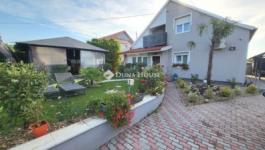 Eladó családi ház Érd