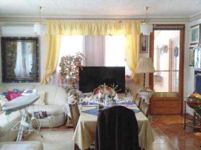 Eladó családi ház Szigetszentmiklós