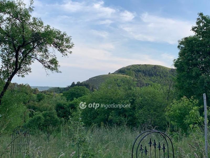 Eladó nyaraló Budaörs