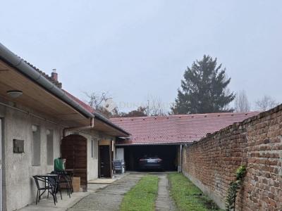 Eladó lakás Vác