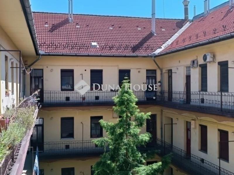 Eladó lakás Budapest