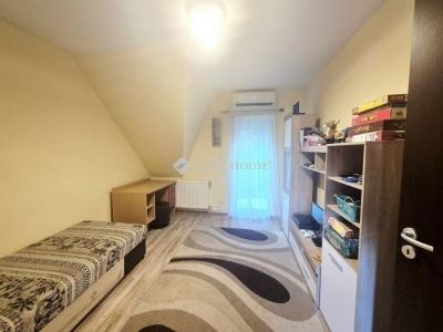 Eladó sorház Üllő