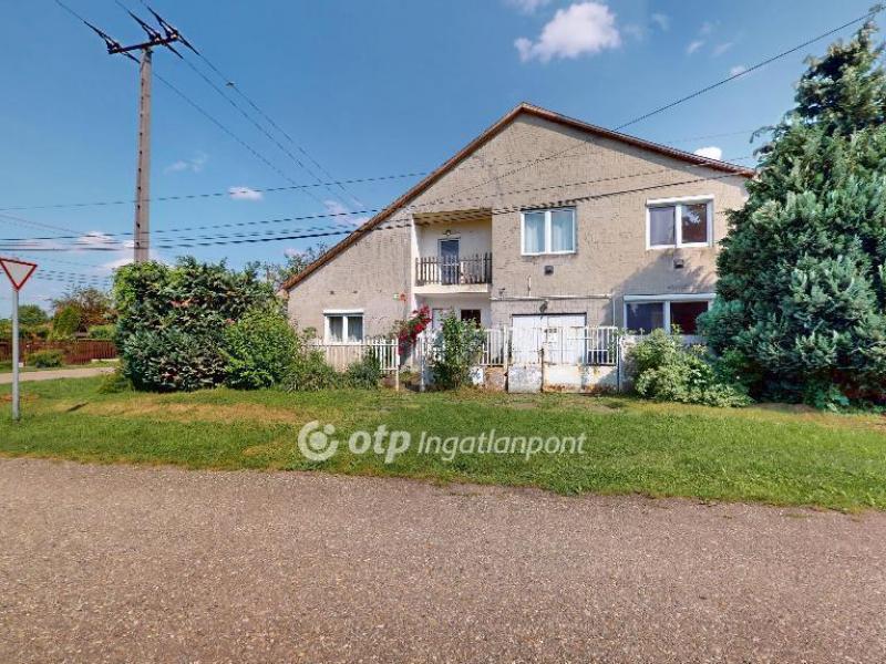 Eladó családi ház Nyékládháza