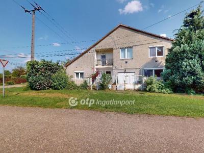 Eladó családi ház Nyékládháza