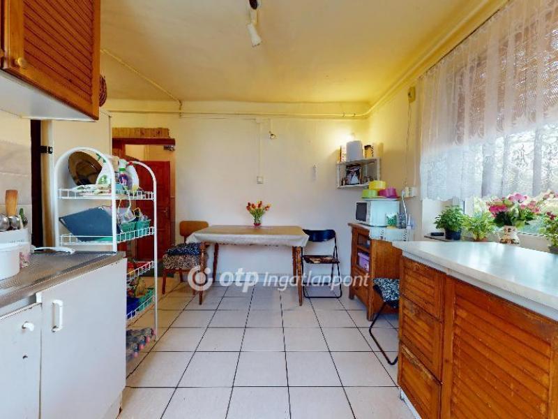 Eladó családi ház Nyékládháza