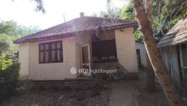 Eladó tanya Jászberény