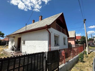 Eladó családi ház Mezőcsát