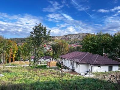 Eladó lakás Pilisjászfalu