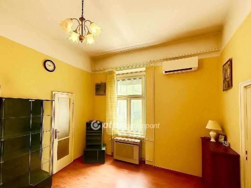 Eladó lakás Budapest