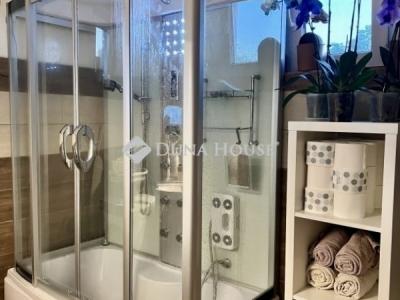 Eladó családi ház Tápióság