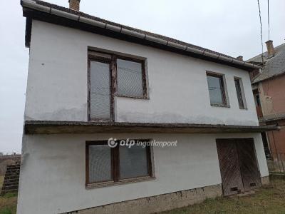 Eladó ikerház Tiszavasvári