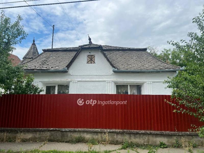 Eladó ikerház Tápiószentmárton