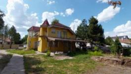 Eladó családi ház Cegléd