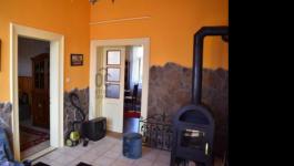 Eladó családi ház Abony