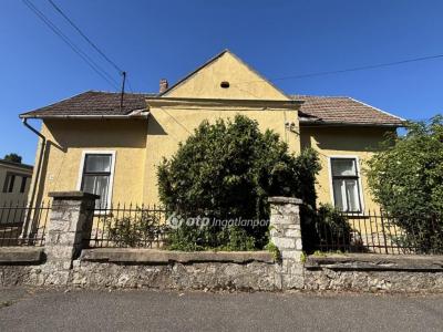 Eladó lakás Sárospatak