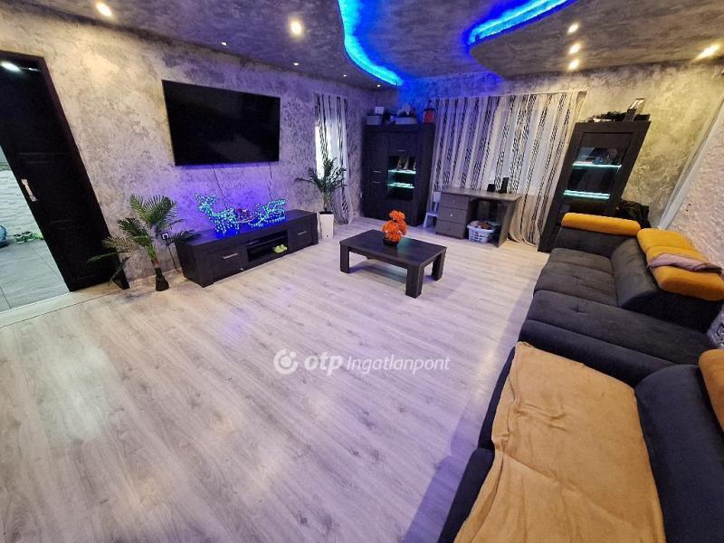 Eladó családi ház Tiszakécske