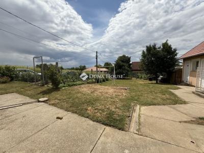 Eladó családi ház Pécs