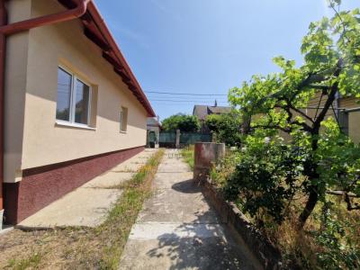 Eladó családi ház Erdőkertes