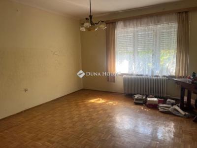 Eladó családi ház Pécs