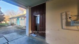 Eladó lakás Nagyszénás