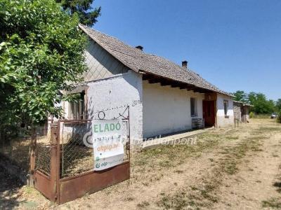 Eladó ikerház Sárbogárd