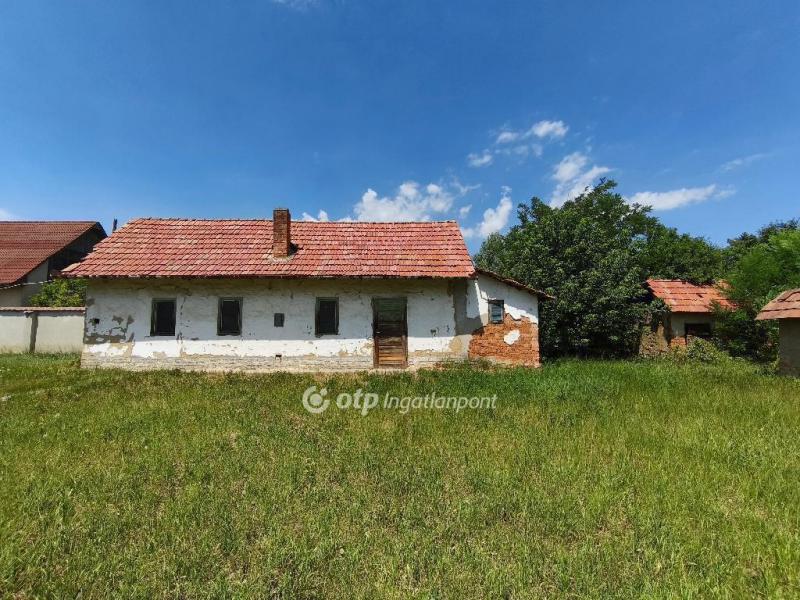 Eladó családi ház Szentes