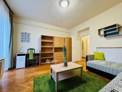 Eladó lakás Debrecen
