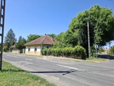 Eladó ikerház Biharkeresztes