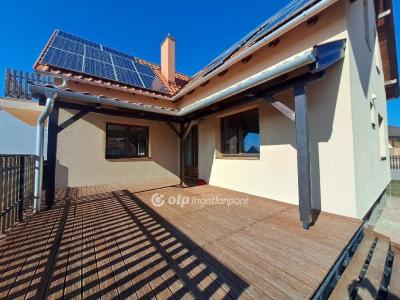 Eladó családi ház Nemesvámos