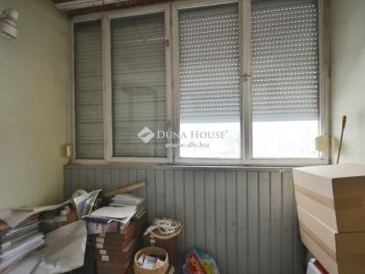 Eladó családi ház Érd