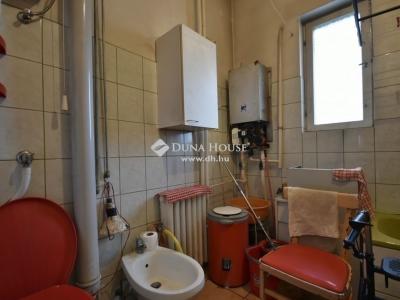 Eladó családi ház Érd