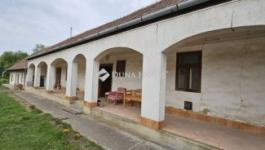 Eladó családi ház Kóka