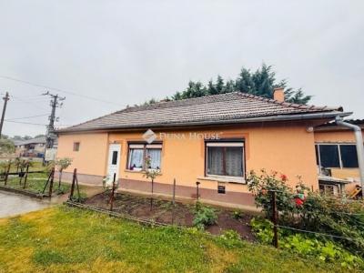 Eladó ikerház Gomba