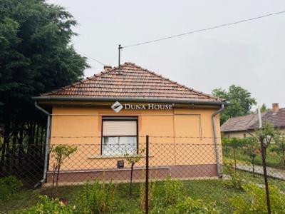 Eladó ikerház Gomba