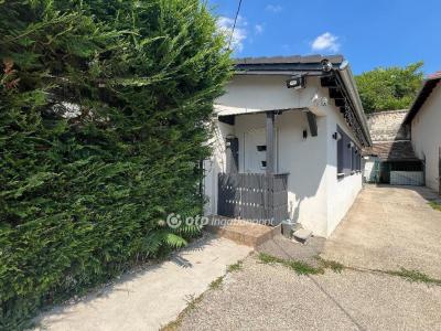 Eladó családi ház Budapest