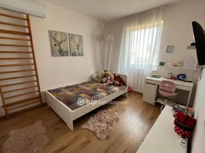 Eladó családi ház Inárcs