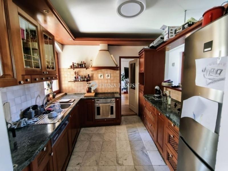 Eladó családi ház Pécs