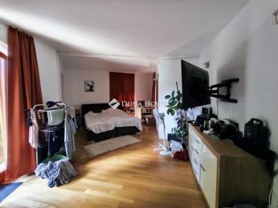 Eladó családi ház Pécs