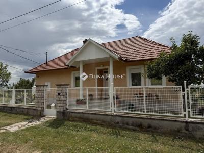 Eladó ikerház Pécs