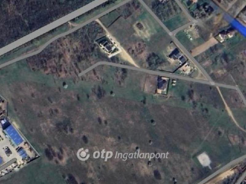 Eladó nyaraló Fót