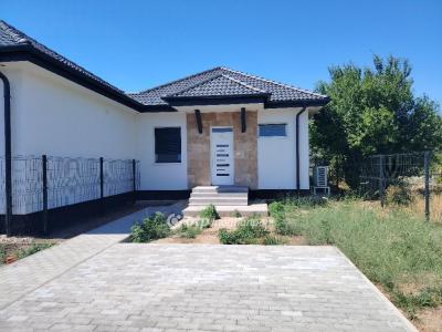 Eladó ikerház Velence