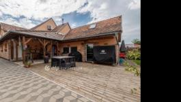 Eladó családi ház Velence